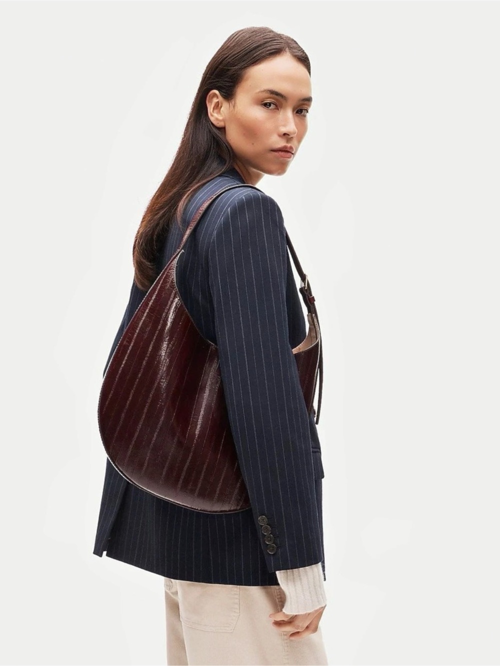 J.Crew Round shoulder bag in eel-embossed leather - Picture 4 of 7